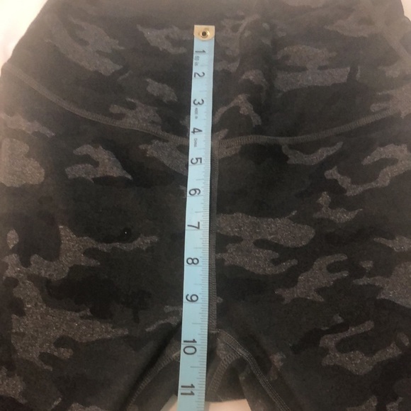 Fabletics Powerhold camo leggings black grey green - Picture 3 of 9